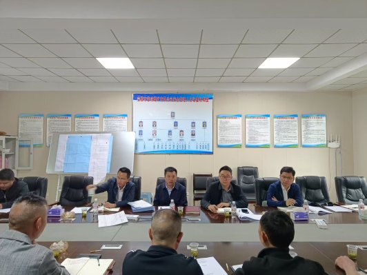 赵温跃副市长到普琼煤矿督导安全生产工作